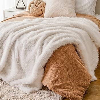 Luxury shaggy blanket